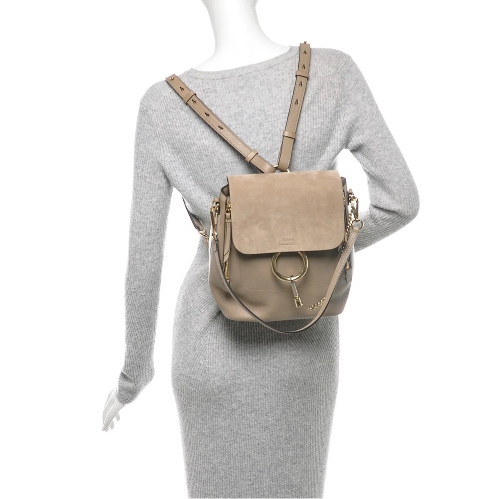 Chloé Medium Calfskin and Suede Faye backpack in Motty Grey - Picture 3 of 16